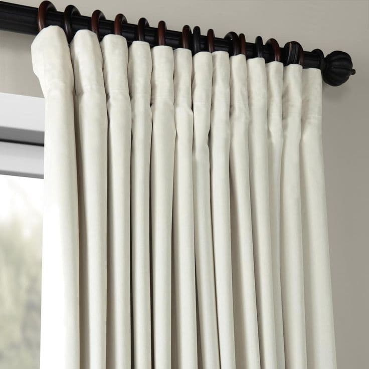 تصویر 3 از پارچه پرده ای برای آشپز خانه با بافت یکنواخت و نمای منظم